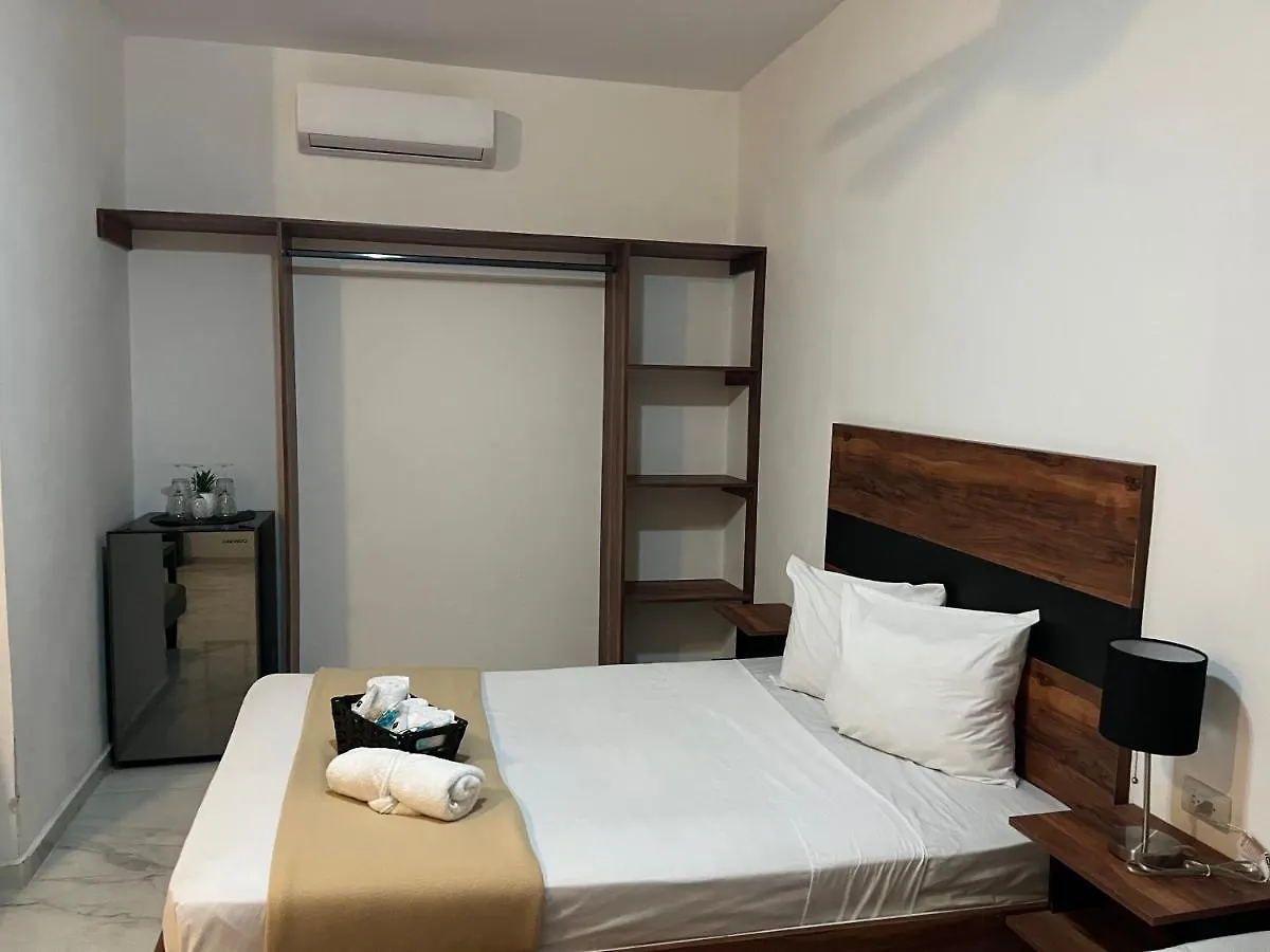 Balam Playa - 15Th Ave Hotel Playa del Carmen