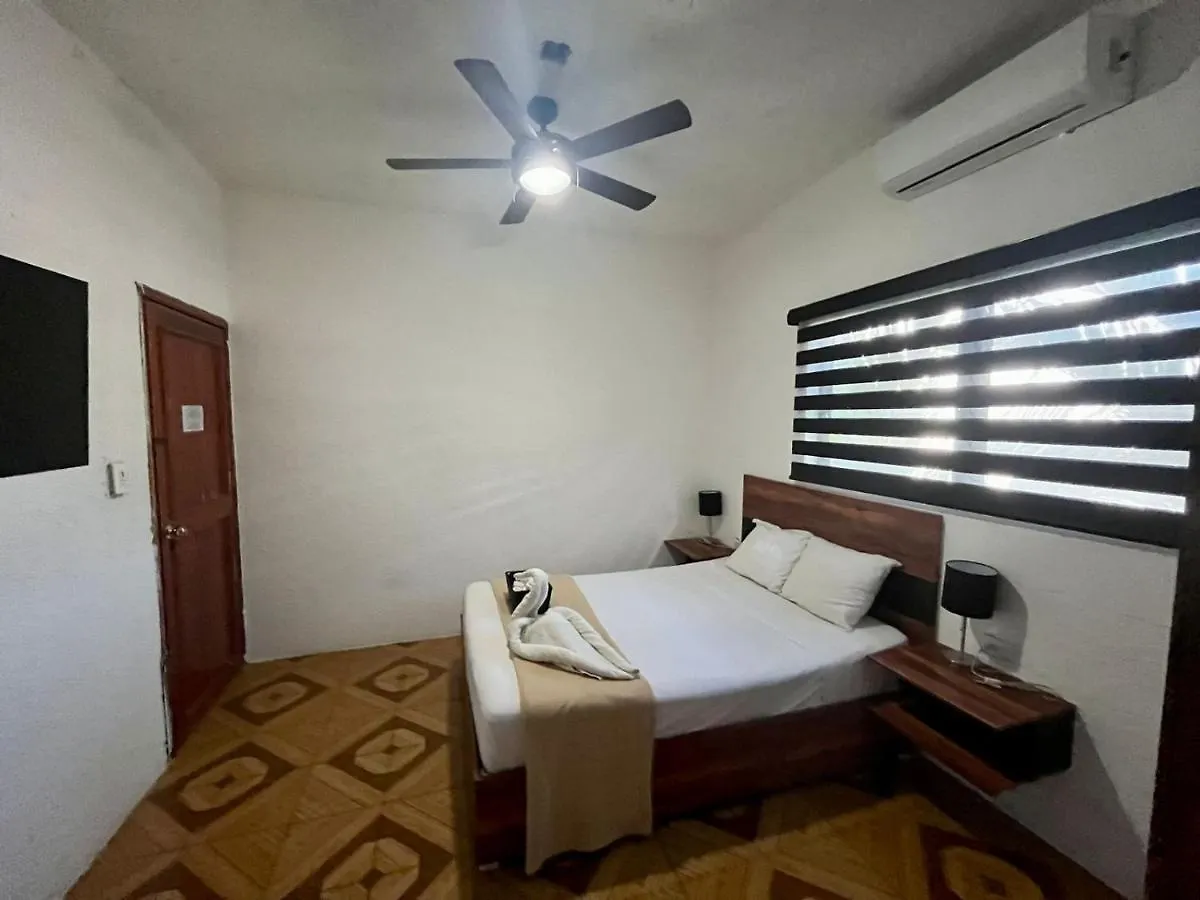 Hotel Balam Playa - 15Th Ave à Playa del Carmen